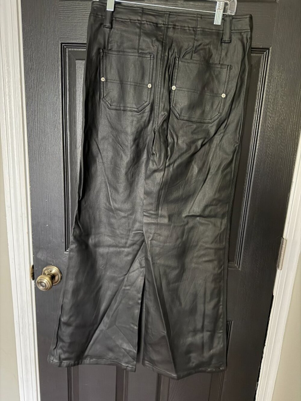 NWT Womens Altar'd State Faux Leather Pants Black Medium - Picture 4 of 4